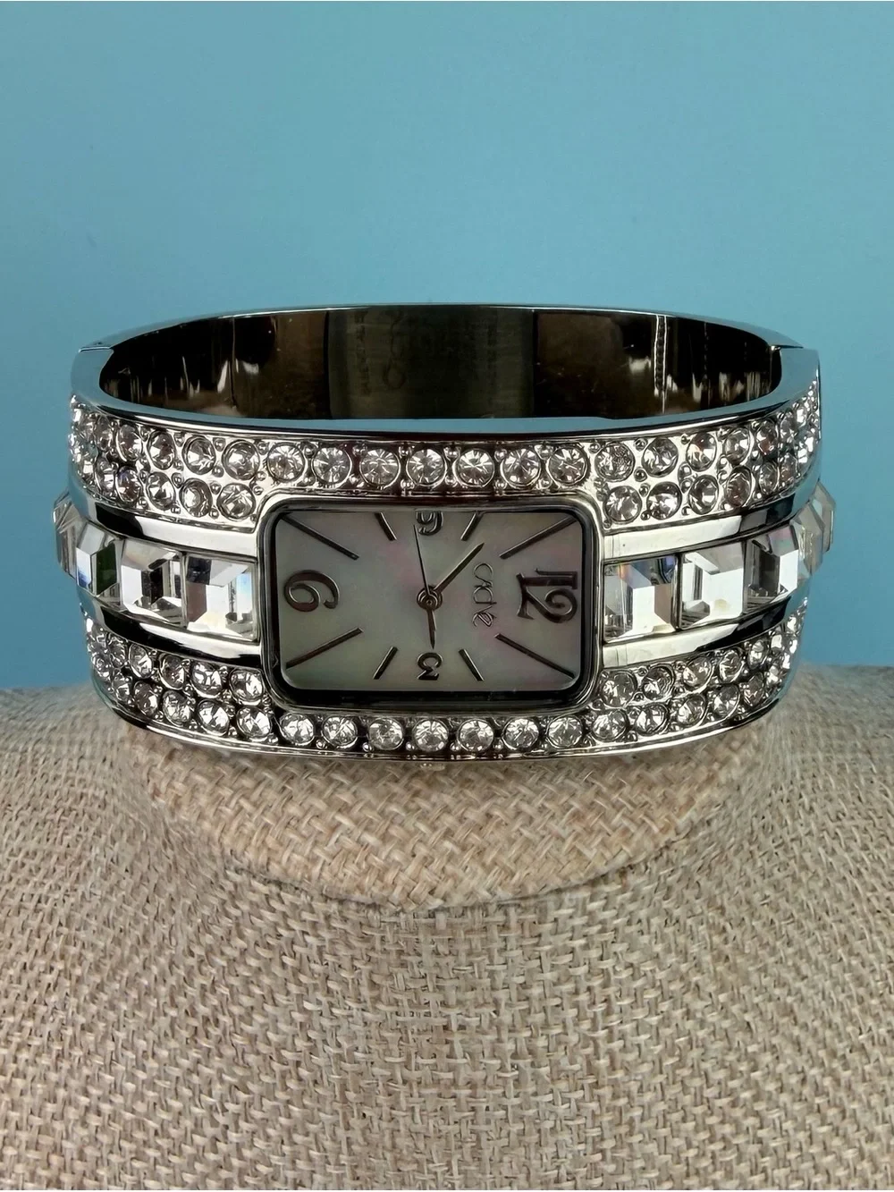 Vintage Caché Rhinestone Hinged Cuff Watch Mother of Pearl Dial Silver Tone Y2K